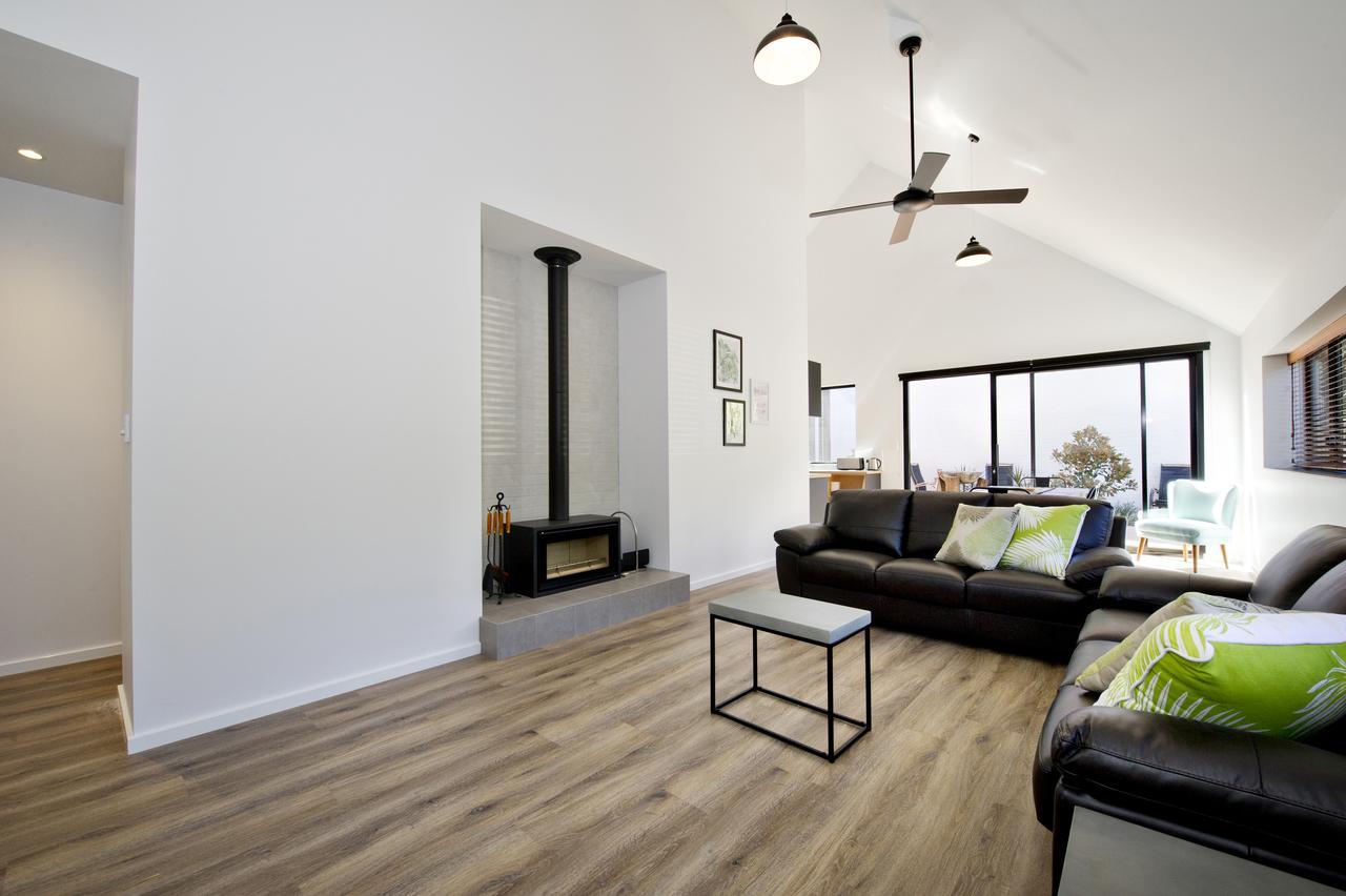 Margaret River Bungalow-1-Street - Pet Friendly Exterior photo