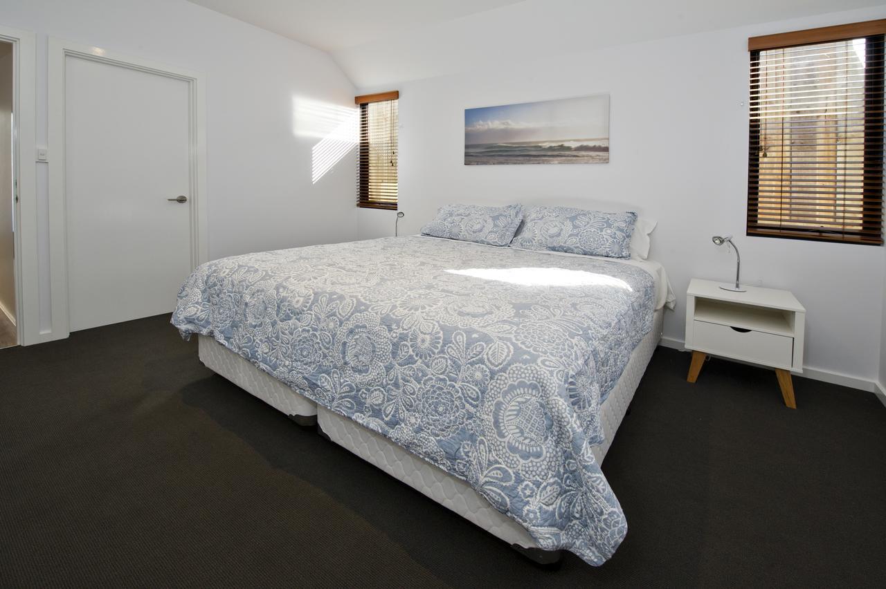 Margaret River Bungalow-1-Street - Pet Friendly Exterior photo